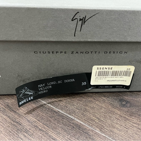 Women shoe size 35 - Picture 5 of 5